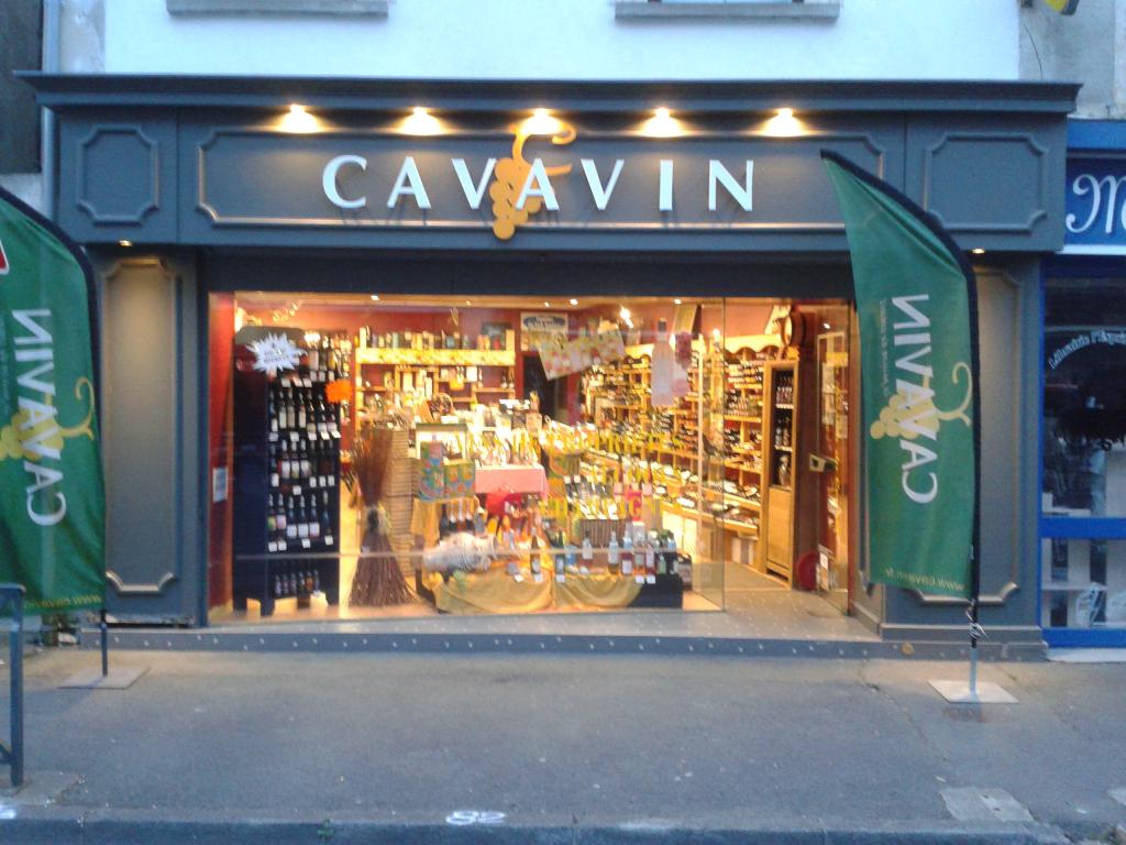 Devanture CAVAVIN Fontenay Le Comte